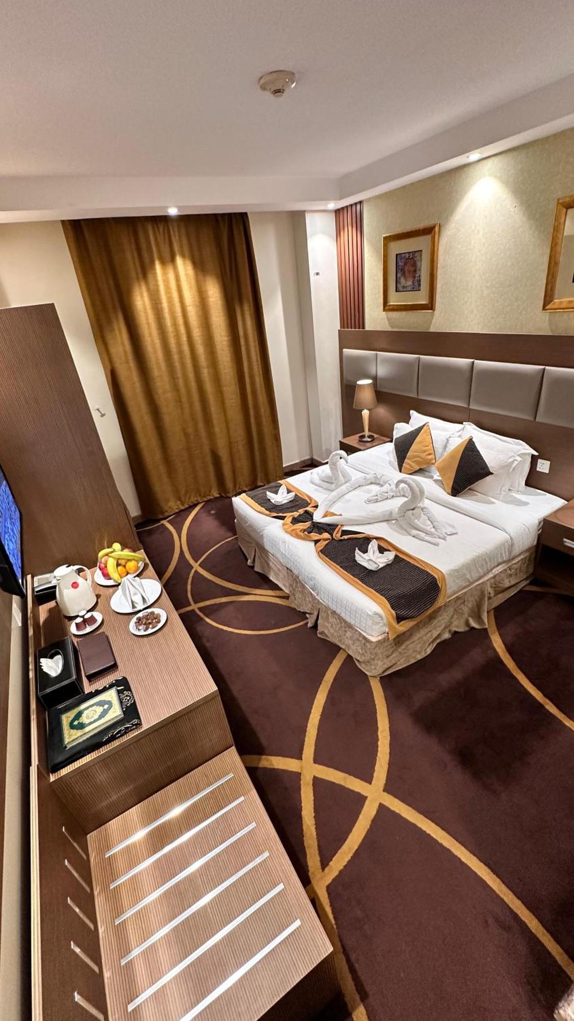 Qasr Al Ansar Golden Tulip Hotel Medina Buitenkant foto
