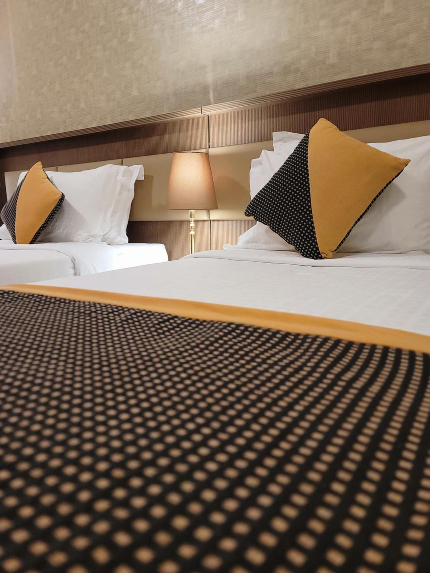 Qasr Al Ansar Golden Tulip Hotel Medina Buitenkant foto