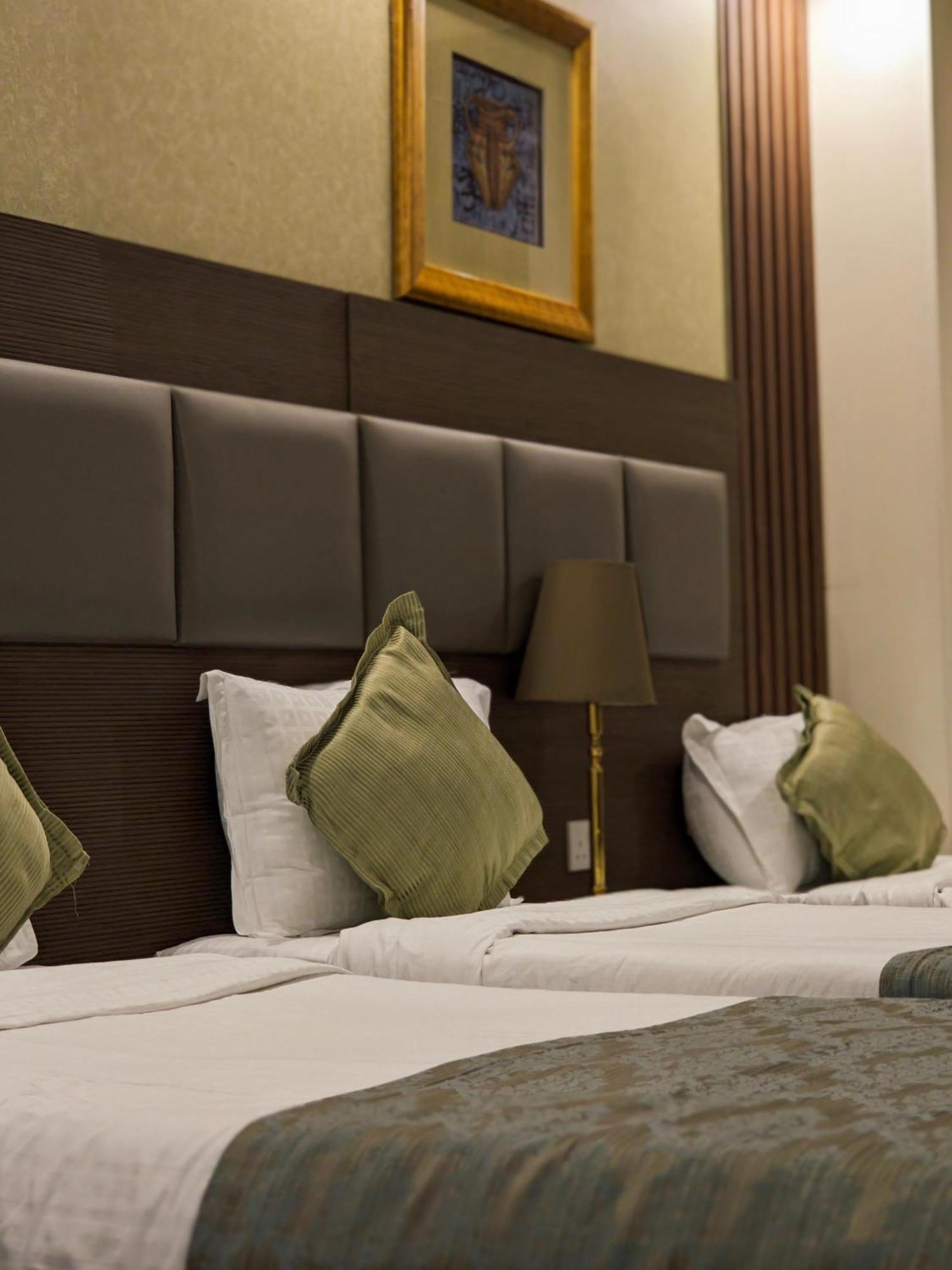 Qasr Al Ansar Golden Tulip Hotel Medina Buitenkant foto